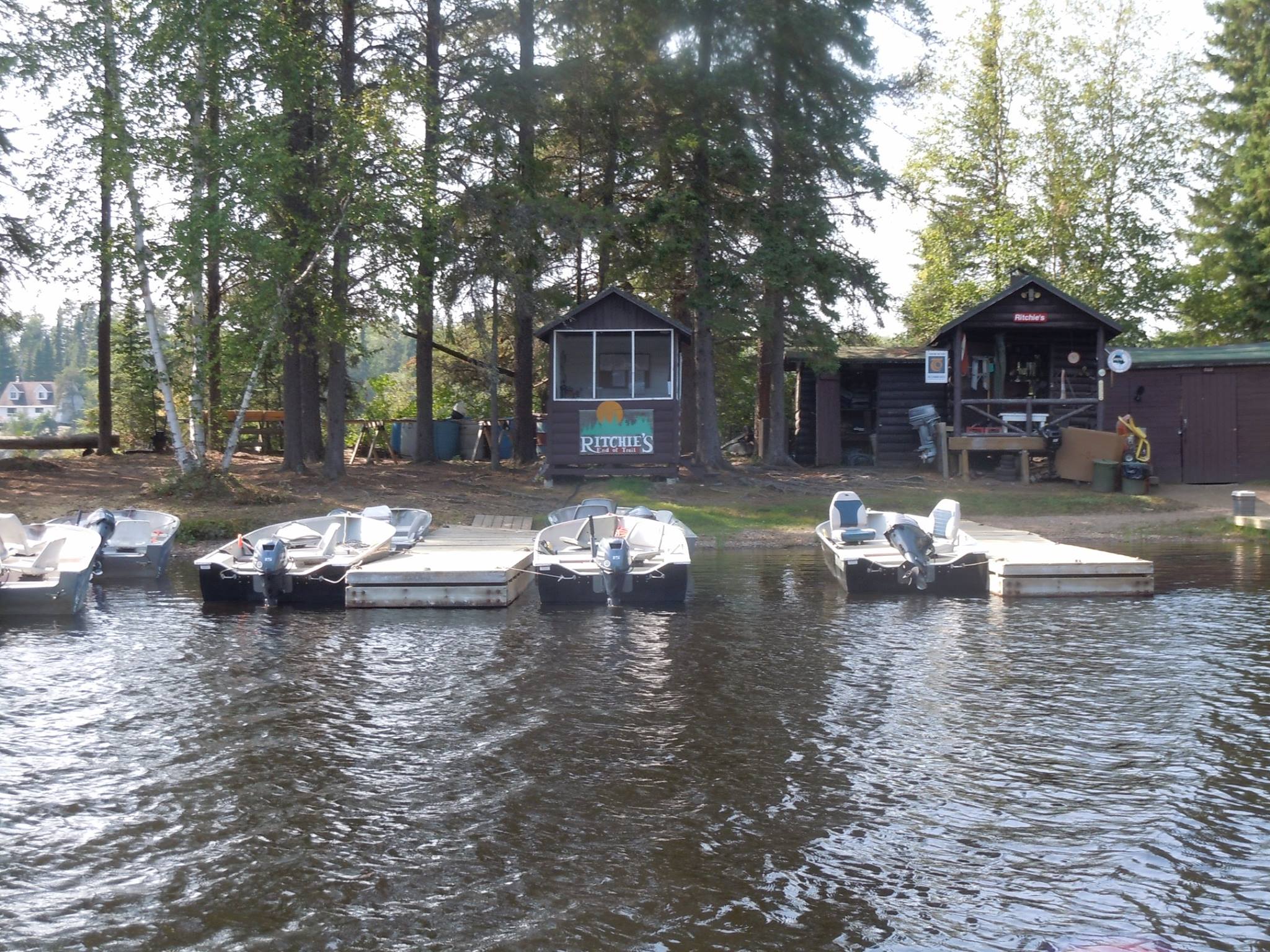 Ontario deals fishing lodges