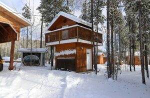 Yukon Resort For Sale 14