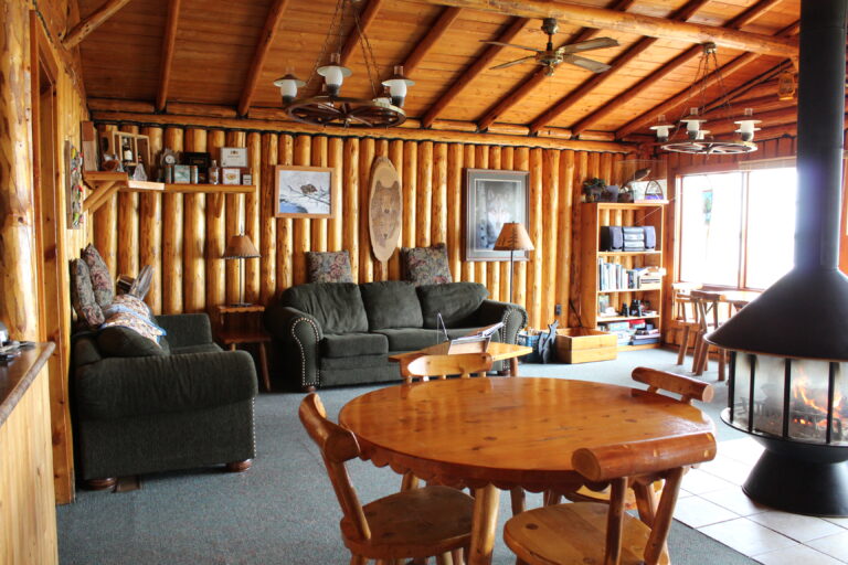 Northern Ontario Fishing Lodge For Sale