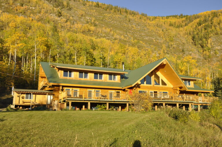 British Columbia Lodge For Sale