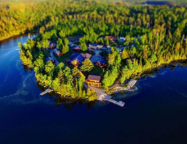 Ontario Fishing Hunting Lodge For Sale