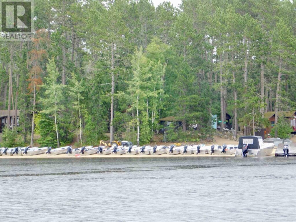 Ontario fishing lodge for sale