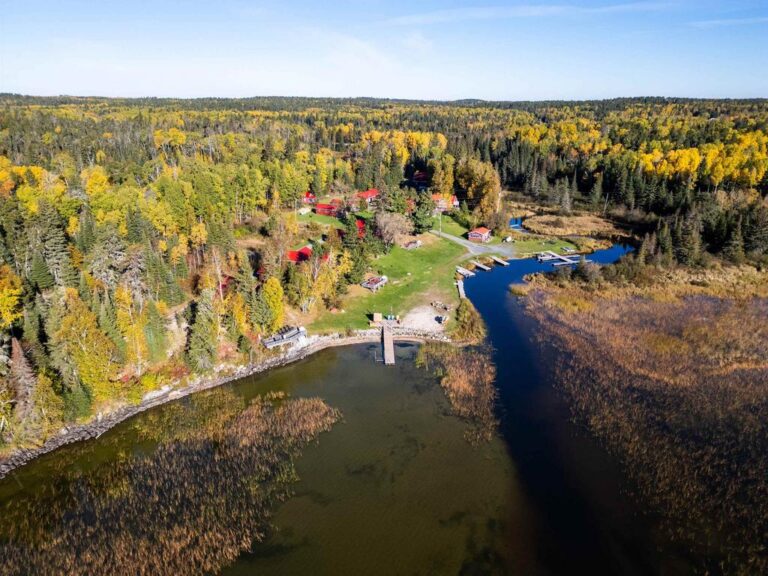 Ontario Lodge For Sale