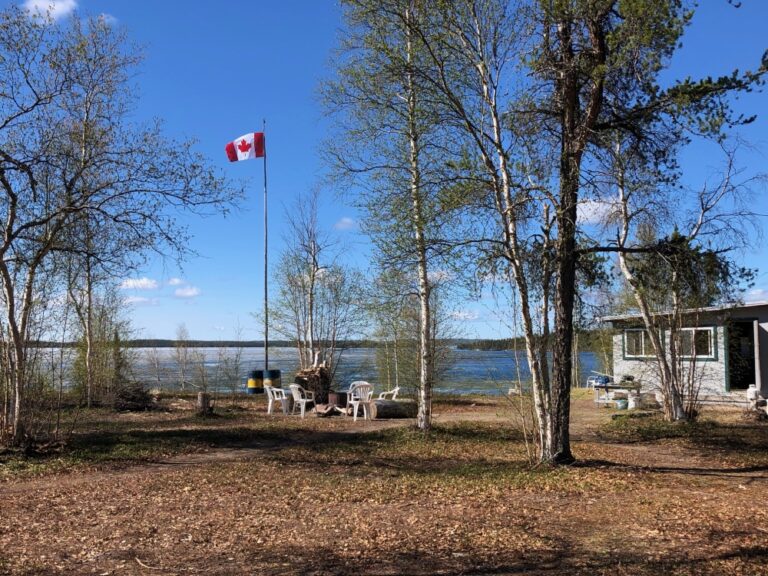 NWT Canada Lodge For Sale