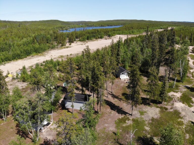 NWT Canada Lodge For Sale