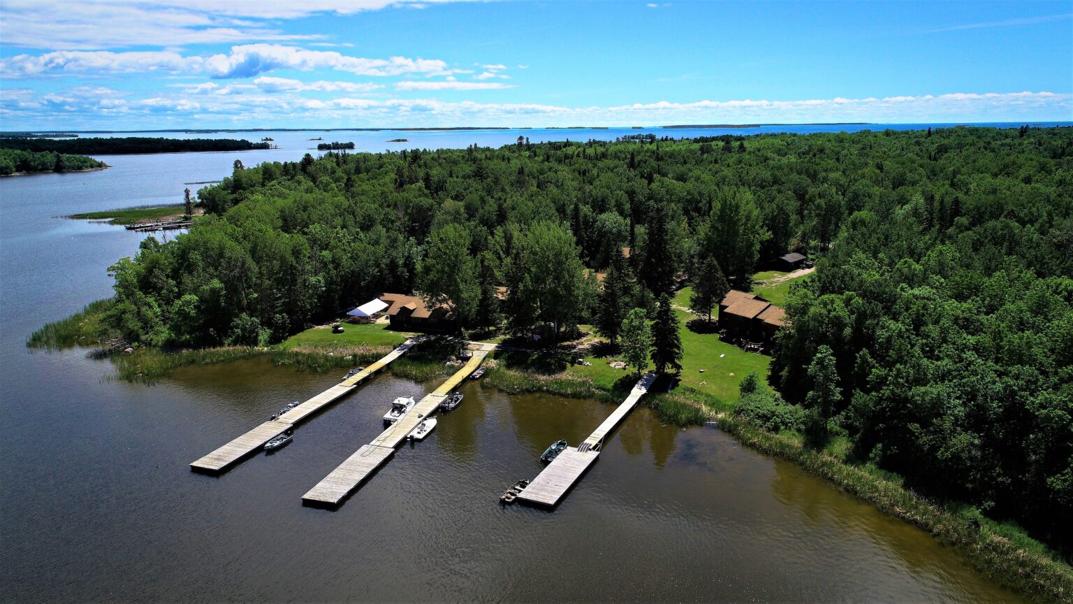 Minnesota lodge resort for sale