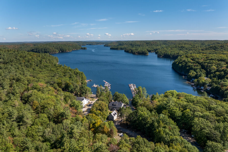Ontario Lodge and Marina For Sale