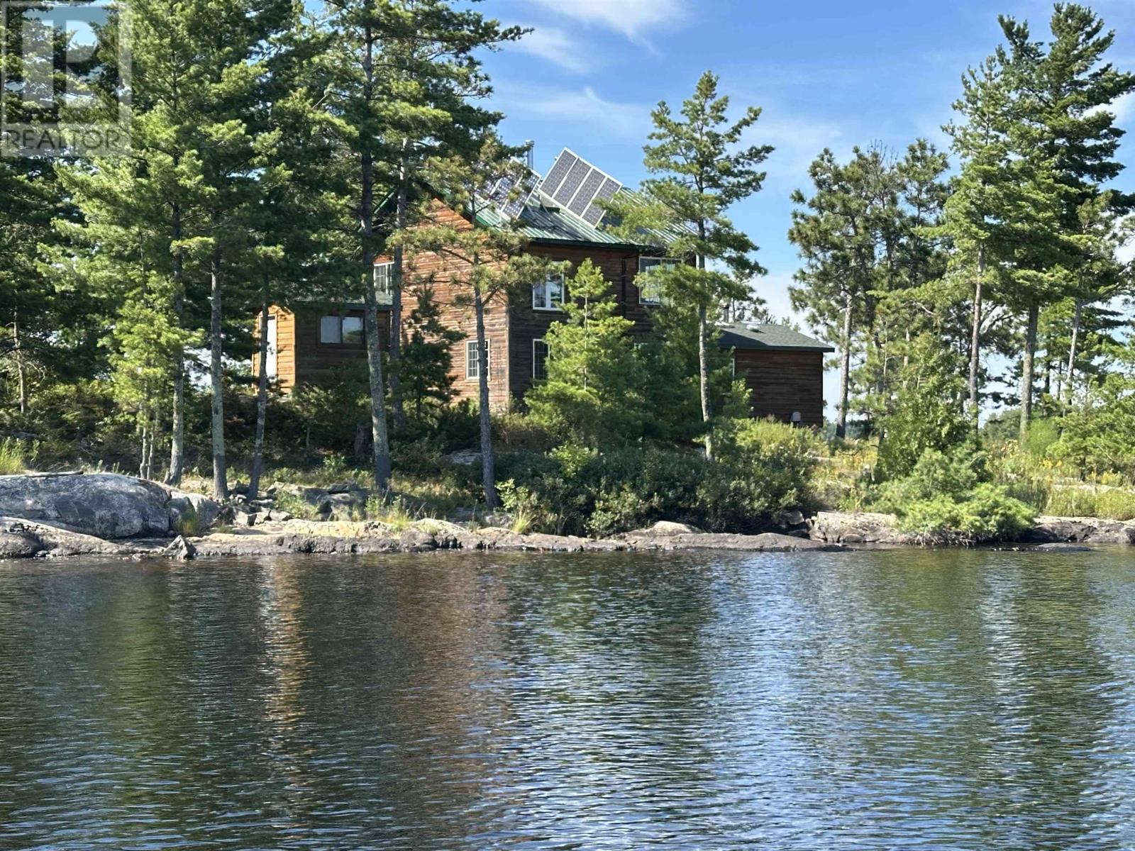 Rainy Lake Ontario Private Island Retreat — For Sale